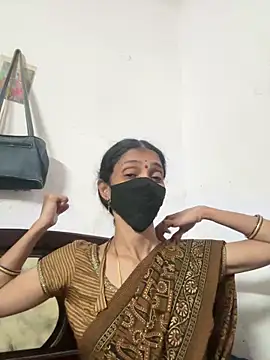 Snapshot of sweetreddy-02 chatting on November 5, 2:39 pm sweetreddy-02 online show from November 5, 2:39 pm