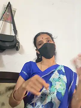 Snapshot of sweetreddy-02 chatting on November 14, 6:12 am sweetreddy-02 online show from November 14, 6:12 am