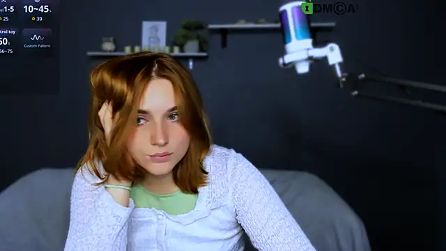 casey meow  online show from November 13, 9:41 am