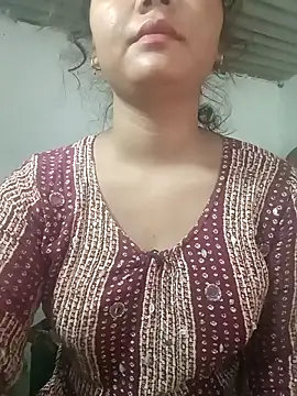 Hot Shredha online show from October 4, 1:36 am