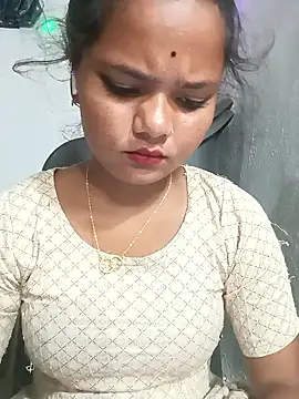 Hot Shredha online show from October 24, 1:29 pm