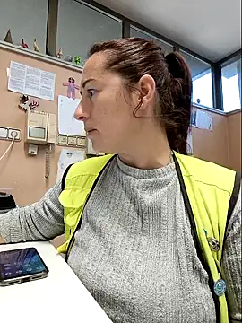 bichota85 online show from November 18, 11:25 am