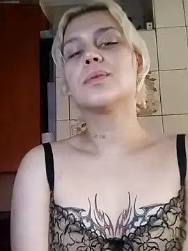 Snapshot of MargoShein chatting on October 16, 9:21 am MargoShein online show from October 16, 9:21 am