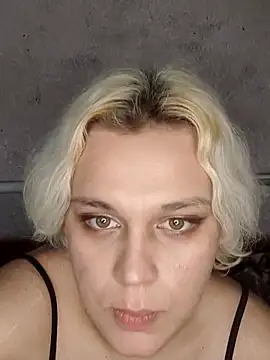 Snapshot of MargoShein chatting on November 4, 10:25 am MargoShein online show from November 4, 10:25 am