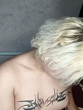 Snapshot of MargoShein chatting on November 5, 11:10 am MargoShein online show from November 5, 11:10 am