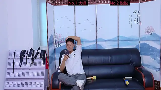 Slutty-Boy-888 online show from September 21, 6:04 am