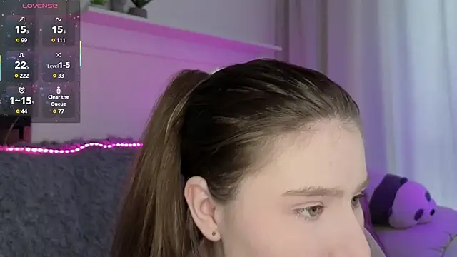  Lua   online show from March 25, 1:06 pm