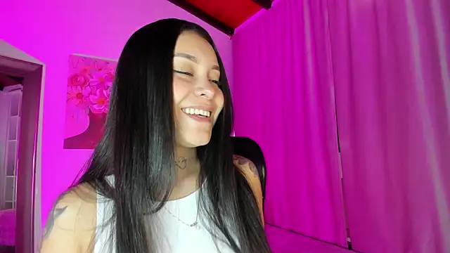 miawhite x1 online show from November 1, 1:35 pm