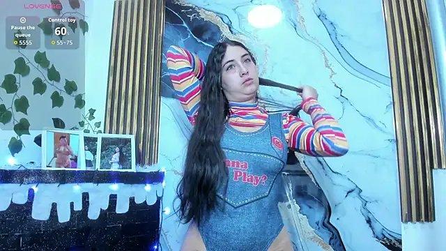 Snapshot of brittanyy20 chatting on December 20, 7:15 am brittanyy20 online show from December 20, 7:15 am