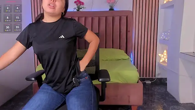 LunaWiill  online show from October 25, 12:02 pm