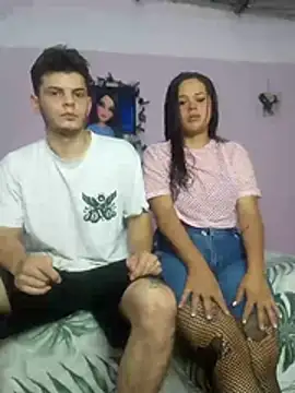 Snapshot of Natashaanderick chatting on October 31, 3:35 pm Natashaanderick online show from October 31, 3:35 pm