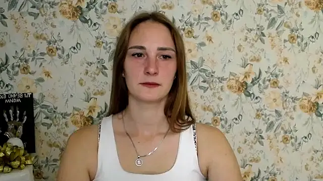 Milana Cutie  online show from September 19, 7:32 am