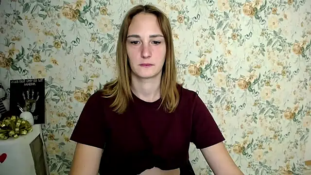 Snapshot of Milana_Cutie_ chatting on September 21, 6:26 am Milana Cutie  online show from September 21, 6:26 am