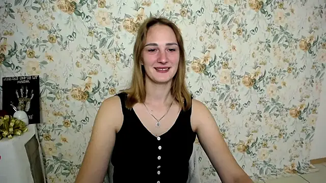 Snapshot of Milana_Cutie_ chatting on September 23, 5:54 am Milana Cutie  online show from September 23, 5:54 am