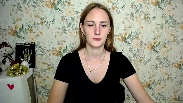 Snapshot of Milana_Cutie_ chatting on September 29, 6:40 am Milana Cutie  online show from September 29, 6:40 am