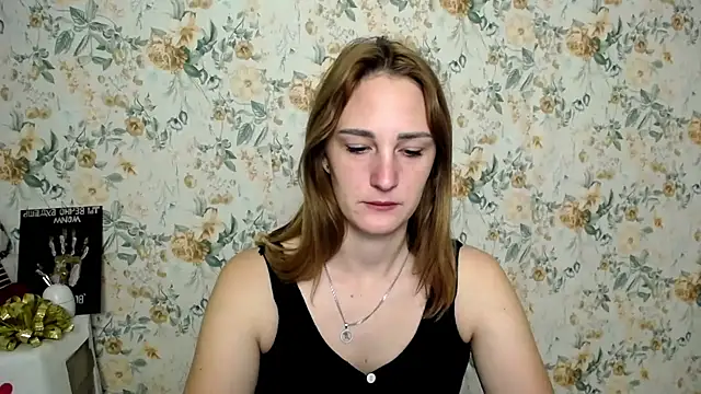 Snapshot of Milana_Cutie_ chatting on October 6, 5:49 am Milana Cutie  online show from October 6, 5:49 am