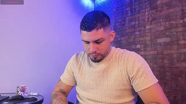 Jacob19  online show from September 17, 1:24 pm