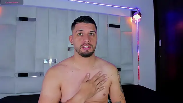 Jacob19  online show from September 24, 11:35 am