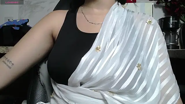 kashvi  online show from June 17, 7:48 pm