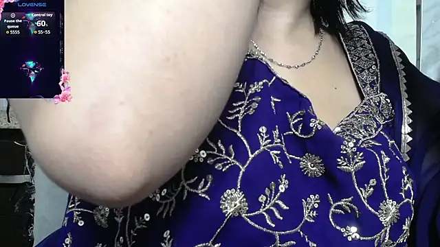 kashvi  online show from July 4, 7:53 pm
