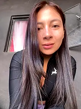 Karlee Grey1 online show from September 24, 7:50 pm