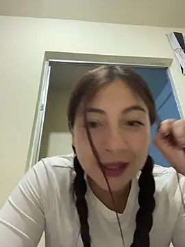 Karlee Grey1 online show from November 11, 3:06 am