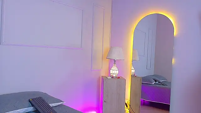 ElectraScot online show from December 5, 7:21 pm