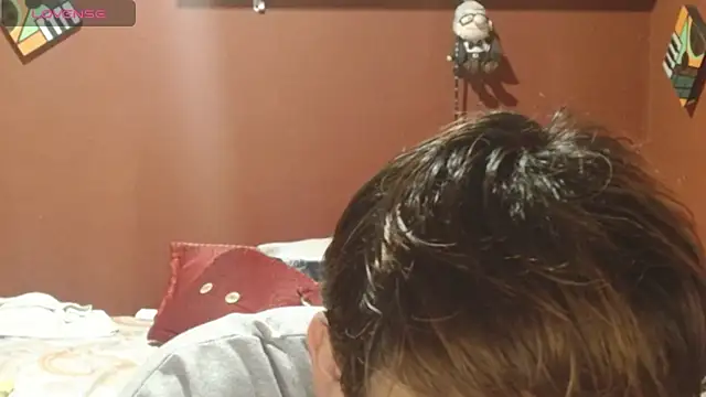 Snapshot of Sasharosee2 chatting on November 4, 12:48 pm Sasharosee2 online show from November 4, 12:48 pm