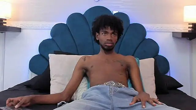 AllexJacob online show from October 4, 1:09 pm