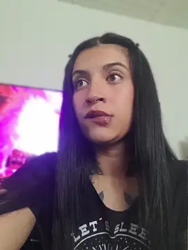 Snapshot of gabii_hardy chatting on April 23, 8:55 pm gabii hardy online show from April 23, 8:55 pm