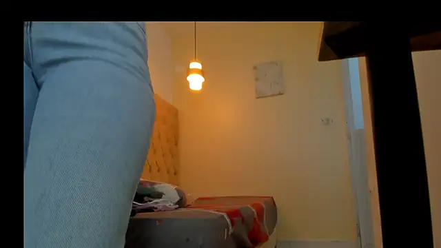 Naomis 35 online show from December 22, 7:33 pm