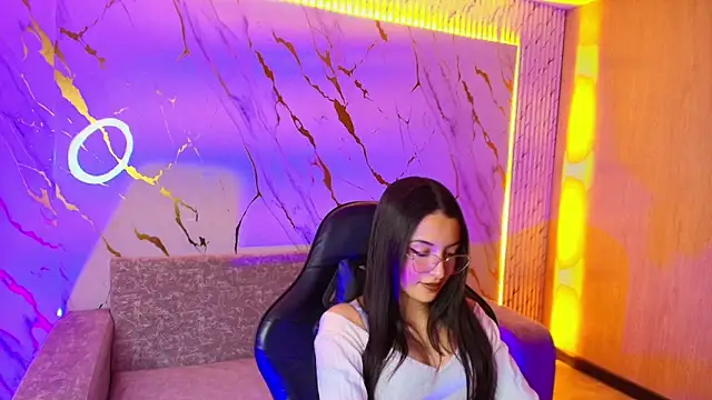 sophiadoll tf online show from September 23, 8:01 pm