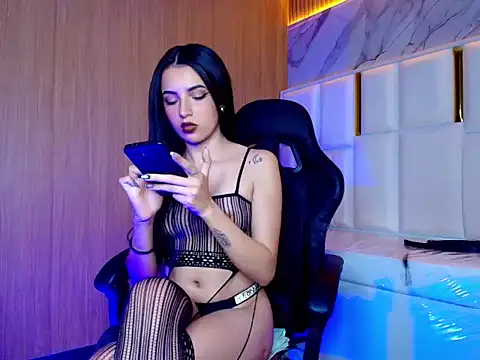 sophiadoll tf online show from October 17, 9:06 pm