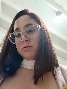 linameii online show from June 21, 2:58 am