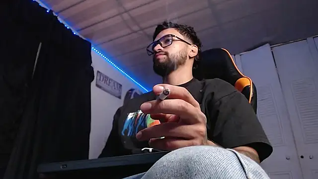 Chrys harris77 online show from October 14, 9:48 pm