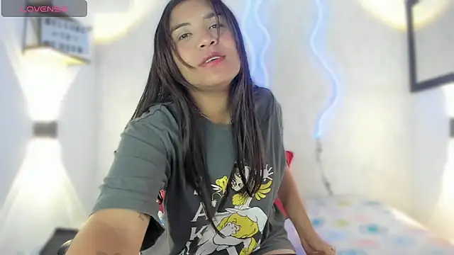 Snapshot of Cata_chs chatting on November 20, 6:07 pm Cata chs online show from November 20, 6:07 pm