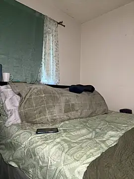 foreigntitts  online show from February 7, 3:27 pm