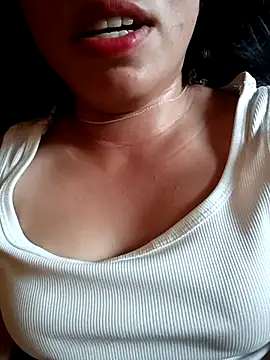 tulipsexy online show from October 13, 6:13 am