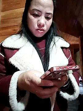 tulipsexy online show from November 23, 4:23 am