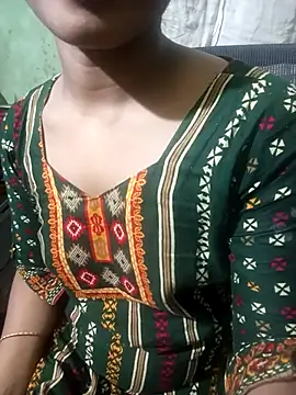 Snapshot of Cute_Couple59 chatting on October 16, 10:16 am Cute Couple59 online show from October 16, 10:16 am