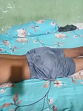 Snapshot of Cute_Couple59 chatting on October 23, 1:21 pm Cute Couple59 online show from October 23, 1:21 pm