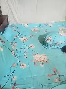 Snapshot of Cute_Couple59 chatting on November 1, 5:37 pm Cute Couple59 online show from November 1, 5:37 pm