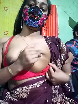 Snapshot of Cute_Couple59 chatting on December 3, 7:45 pm Cute Couple59 online show from December 3, 7:45 pm