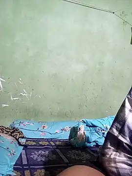 Snapshot of Cute_Couple59 chatting on December 5, 8:05 pm Cute Couple59 online show from December 5, 8:05 pm