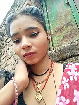 Snapshot of R_Roshni chatting on October 3, 5:26 am R Roshni online show from October 3, 5:26 am