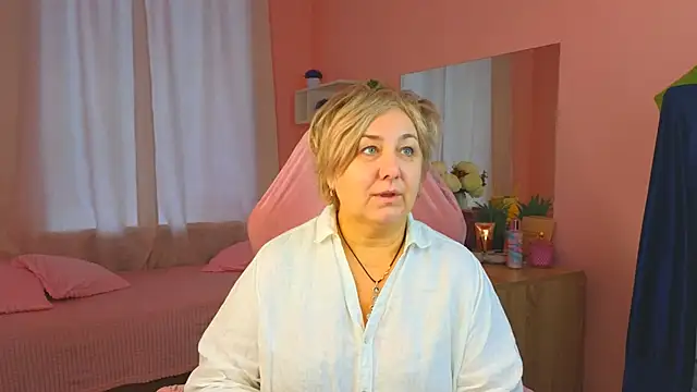 Marta Wils online show from October 7, 2:09 am