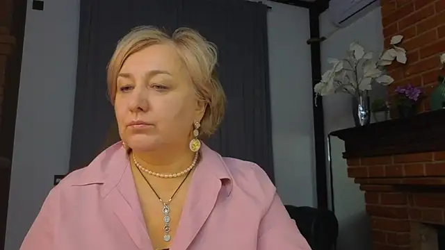 Marta Wils online show from October 11, 12:21 am