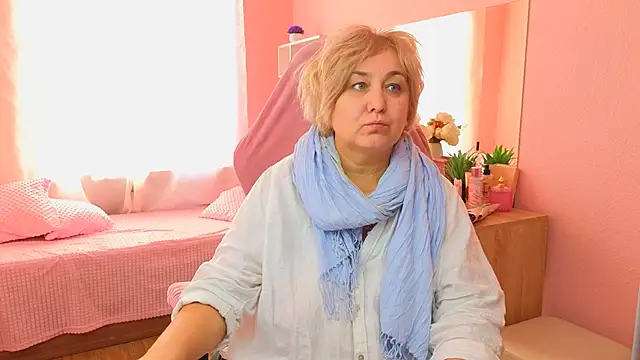 Marta Wils online show from October 15, 2:11 am