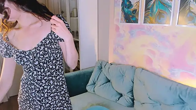 nancy posh online show from September 25, 2:21 pm