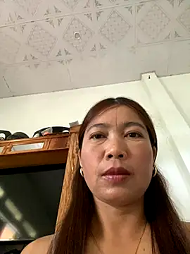 Milky-milk online show from October 9, 2:20 am